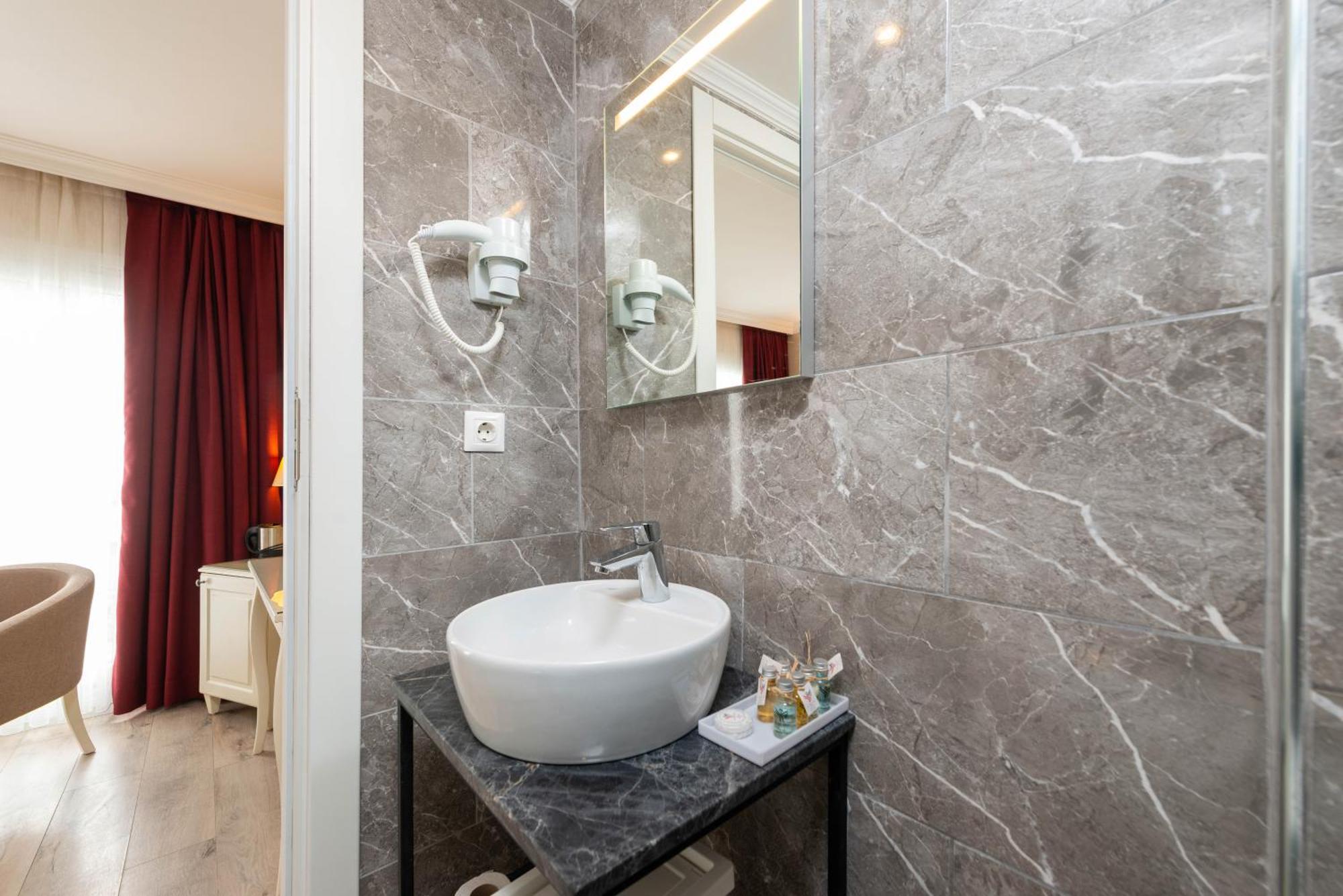 Mr. Bird Hotel Istanbul Zimmer foto